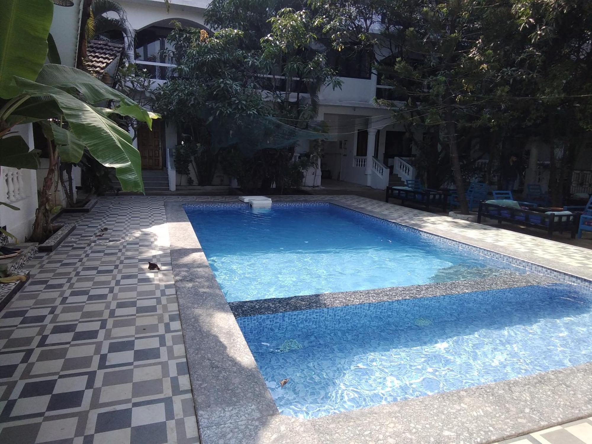 God'S Gift Morjim Exterior foto